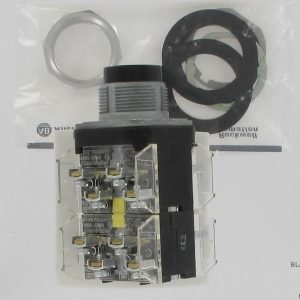 800T-B2C ALLEN BRADLEY 800TB2C