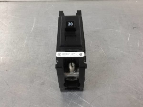 QC1030 CUTLER-HAMMER MULTIPLE METERING DIN RAIL MOUNT CIRCUIT BREAKERS