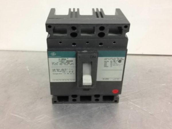 THED136060 GE OBSOLETE BREAKER RECON 3 POLE 60 AMP NICE GREEN FACE