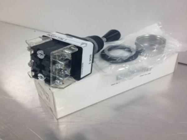 800T-T3L1DAXX ALLEN BRADLEY 800TT3L1DAXX