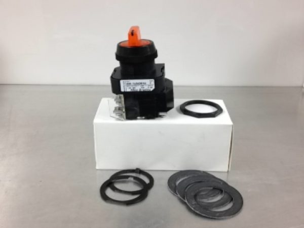 800H-16JRA2KB7AX ALLEN BRADLEY 800H16JRA2KB7AX