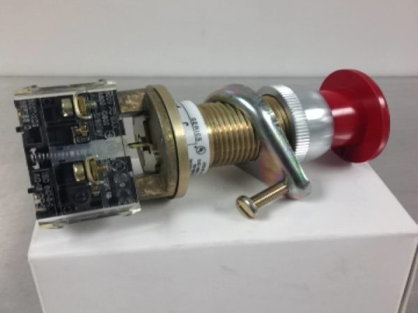 800H-DP6D2 ALLEN BRADLEY 800HDP6D2