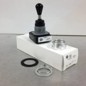 800T-T3N8 ALLEN BRADLEY 800TT3N8