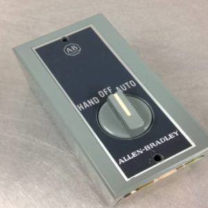 800S-R3SX ALLEN BRADLEY 800SR3SX