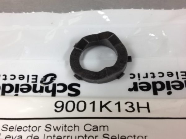 9001K13H SQUARE D/TELEMECANIQUE PUSH BUTTON PILOT LIGHT SELECTOR SWITCH ACCESSORIES