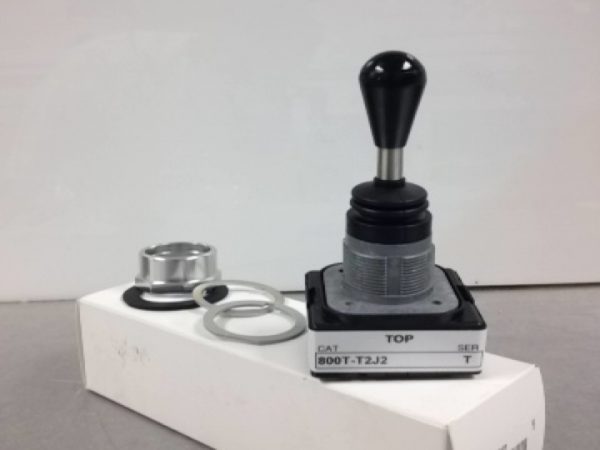 800T-T2J2 ALLEN BRADLEY 800TT2J2