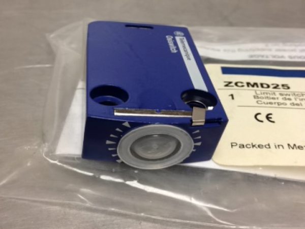 ZCMD25 SQUARE D/TELEMECANIQUE LIMIT SWITCH BODIES