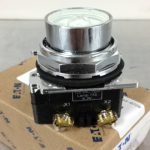 10250T411 CUTLER-HAMMER DISTRIBUTION EQUIPMENT/CONTROLS PUSH BUTTON COMPONENTS