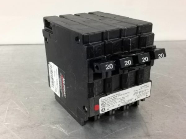 MP22020 SIEMENS DISTRIBUTION & CONTROL PRODUCTS STANDARD TRIP PLUG-IN CIRCUIT BREAKERS