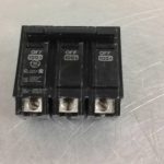 THHQB32100 GE DISTRIBUTION EQUIPMENT STANDARD TRIP BOLT-ON CIRCUIT BREAKERS
