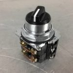 10250T46KB CUTLER-HAMMER DISTRIBUTION EQUIPMENT/CONTROLS SELECTOR SWITCH COMPLETE ASSEMBLIES
