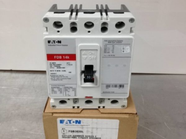 FDB3030L CUTLER-HAMMER MULTIPLE METERING NON-INTERCHANGEABLE TRIP THERMAL MAGNETIC CIRCUIT BREAKERS