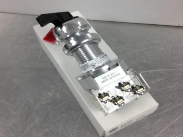 ALLEN BRADLEY 800HHP17KB6AXXX