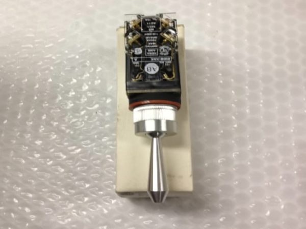 800MR-M1AK ALLEN BRADLEY 800MRM1AK