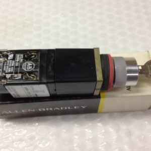 800MR-J631BLA ALLEN BRADLEY 800MRJ631BLA