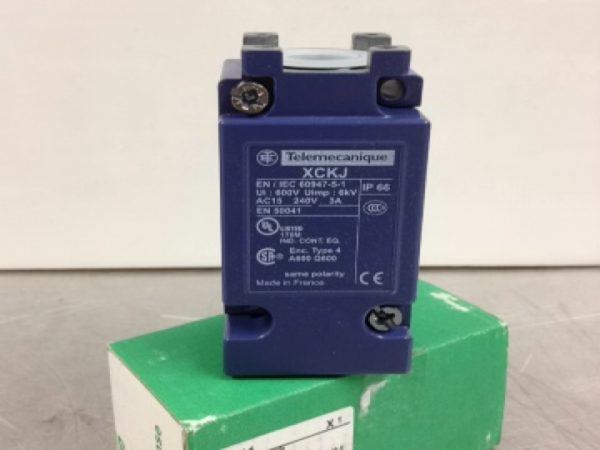 ZCKJ11 SQUARE D/TELEMECANIQUE LIMIT SWITCH BODIES