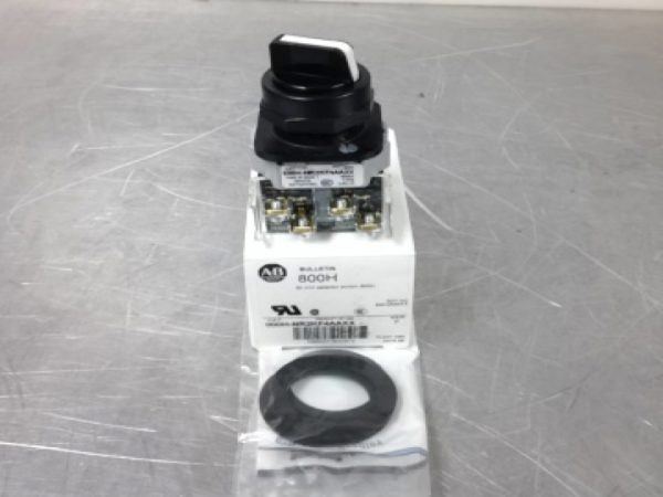 800H-NR2KF4AAXX ALLEN BRADLEY 800HNR2KF4AAXX NEW