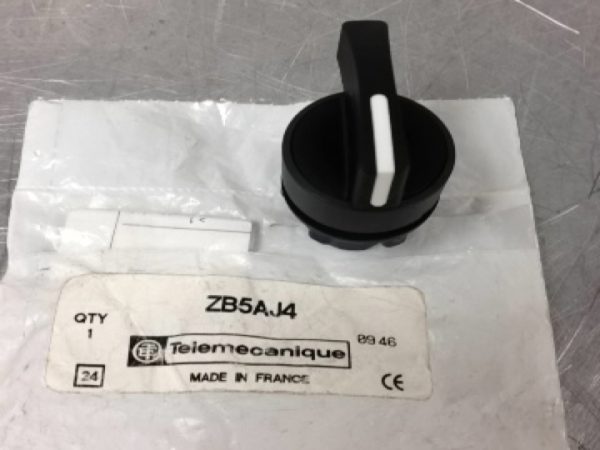 ZB5AJ4 SQUARE D/TELEMECANIQUE SELECTOR SWITCH COMPONENTS