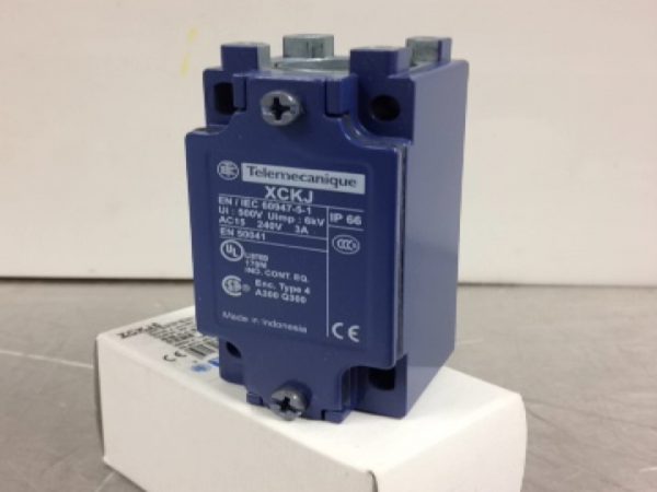 ZCKJ5 SQUARE D/TELEMECANIQUE LIMIT SWITCH BODIES