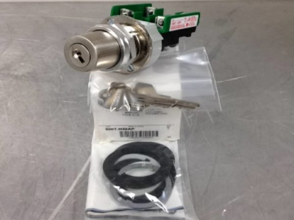 800T-H32AP ALLEN BRADLEY 800TH32AP