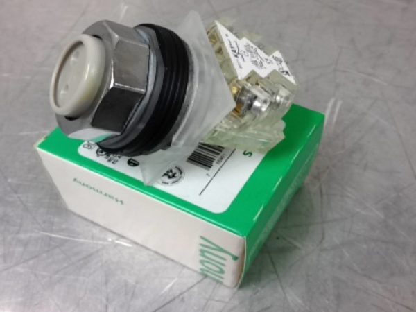 9001KR3UH13 SQUARE D/TELEMECANIQUE PUSH BUTTON COMPLETE ASSEMBLIES