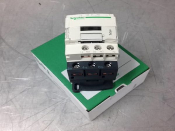 LC1D18T7 SQUARE D/TELEMECANIQUE IEC CONTACTORS