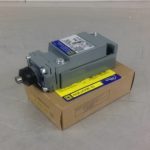 9007C62E SQUARE D/TELEMECANIQUE HEAVY DUTY LIMIT SWITCHES