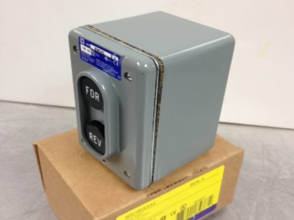 9001BW242 SQUARE D/TELEMECANIQUE CONTROL STATION COMPLETE ASSEMBLIES