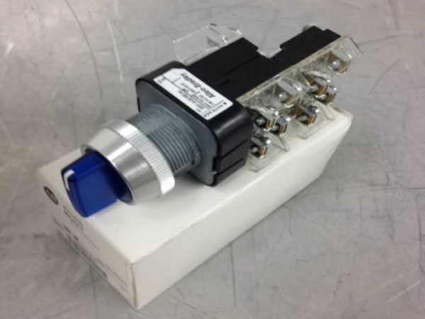 800T-24JB2KB7AA ALLEN BRADLEY 800T24JB2KB7AA