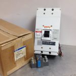 HND312T36W CUTLER-HAMMER MULTIPLE METERING NON-INTERCHANGEABLE TRIP ELECTRONIC CIRCUIT BREAKERS