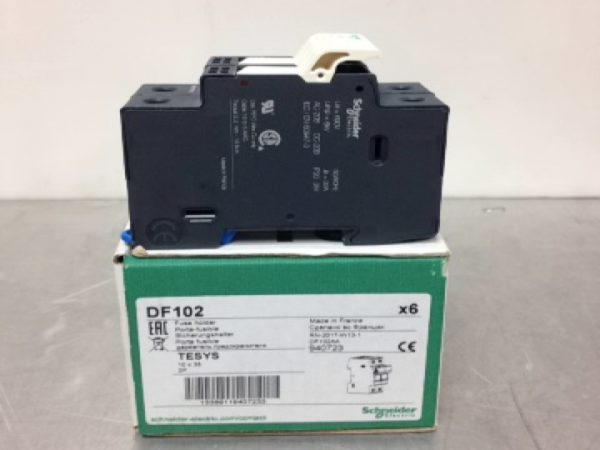 DF102 SQUARE D/TELEMECANIQUE FUSEHOLDERS & FUSEBLOCKS