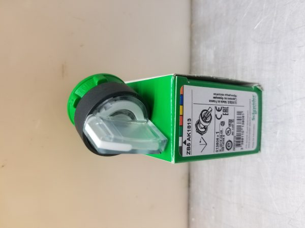 ZB5AK1813 SQUARE D/TELEMECANIQUE SELECTOR SWITCH COMPONENTS