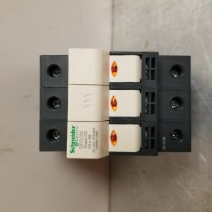 DFCC3V SQUARE D/TELEMECANIQUE FUSEHOLDERS & FUSEBLOCKS