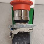 XB4BS8442 SQUARE D 22MM TRIGGER TURN-TO-RELEASE E STOP 1NC