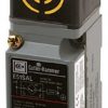 E51NLT2 CUTLER-HAMMER DISTRIBUTION EQUIPMENT/CONTROLS INDUCTIVE PROXIMITY SENSORS